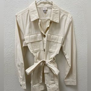 New without tag A new day cream coat